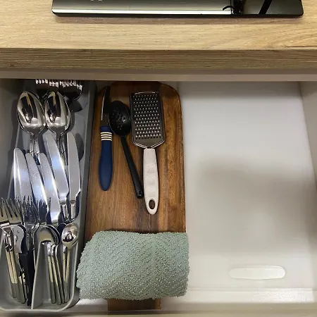 Smart , Lovely In Apartman Tirana