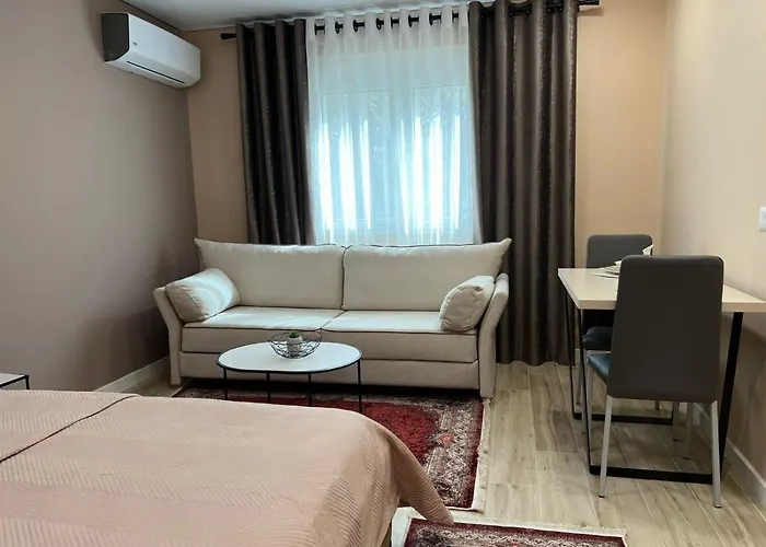 Smart , Lovely In Apartman