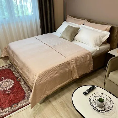 Apartmán Smart , Lovely In Tirana