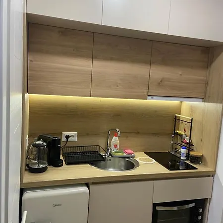 Smart , Lovely In * Tiran