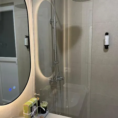 Smart , Lovely In Appartamento Tirana